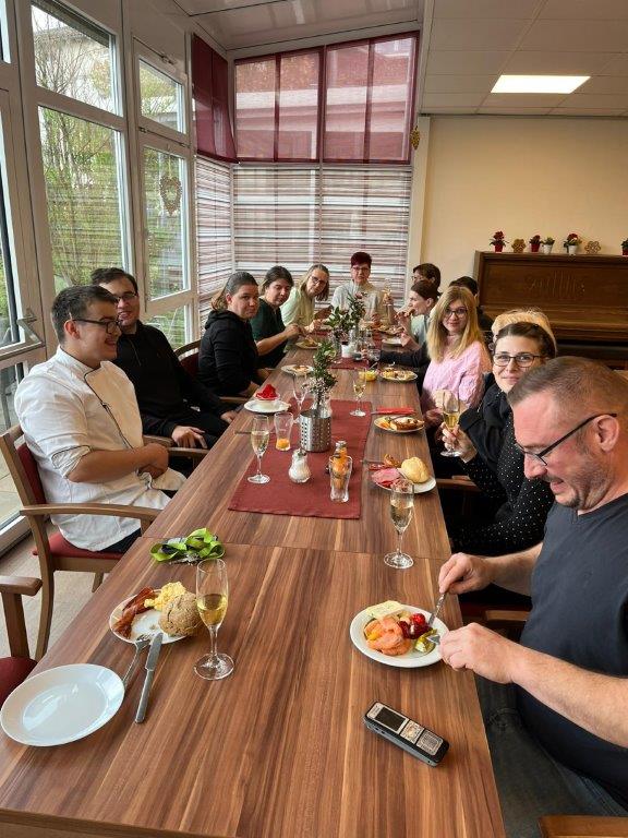 Haus-Heinrich-Hemhofen-Mitarbeiterfrühstück