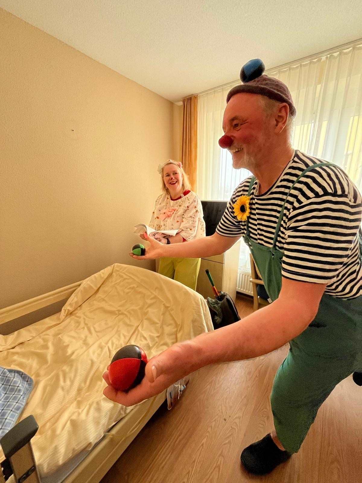 Fröhlicher Clownsbesuch im Haus Urban – Lächeln garantiert!