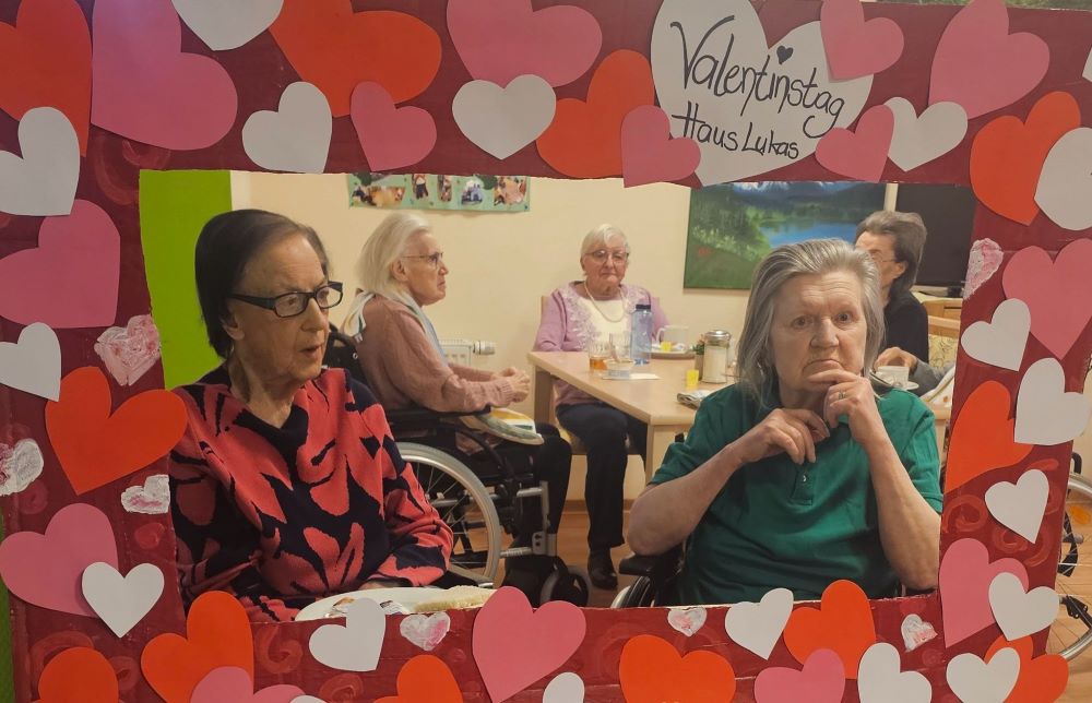 Liebevoller Valentinstag im Haus Lukas