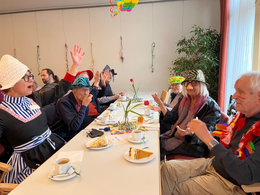 Fasching im Seniorendomizil Haus Raphael – Närrisches Treiben