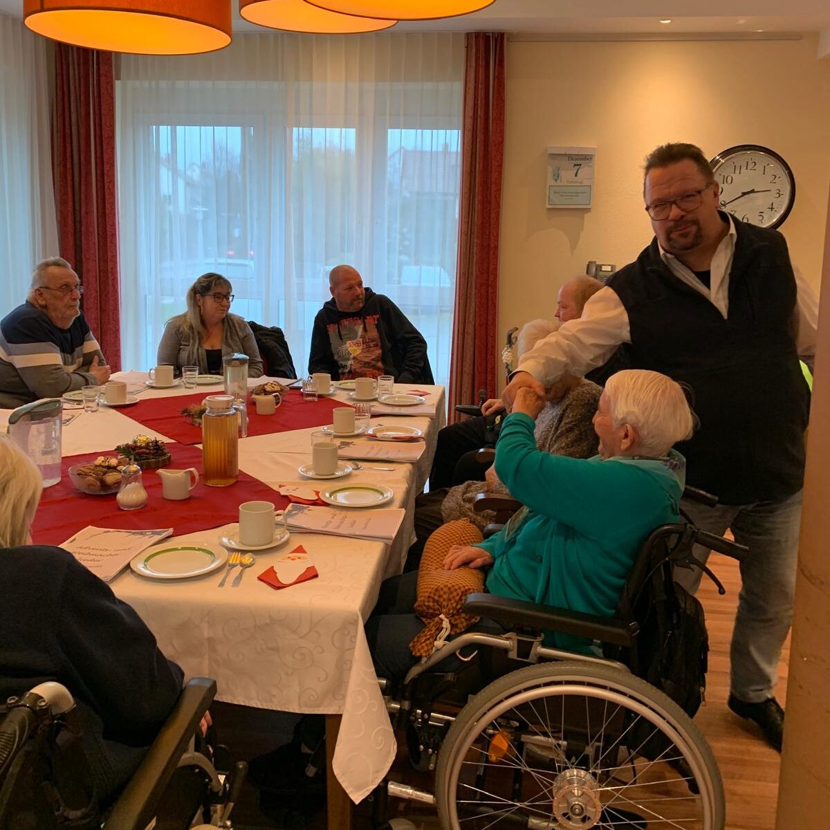 Adventszauber im Haus Ursula: Eine Feier voller Musik und Genuss