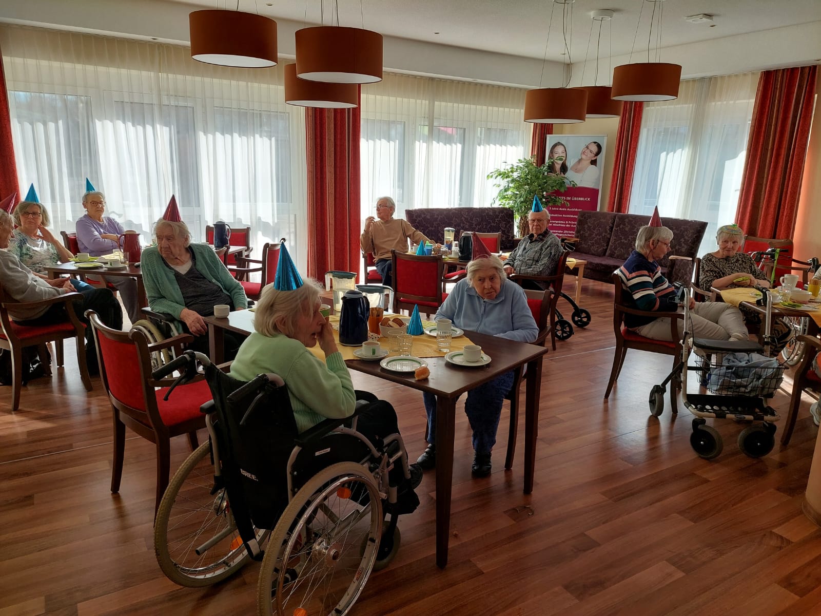 Faschingsfreude im Haus Ursula: Narri–Narro!