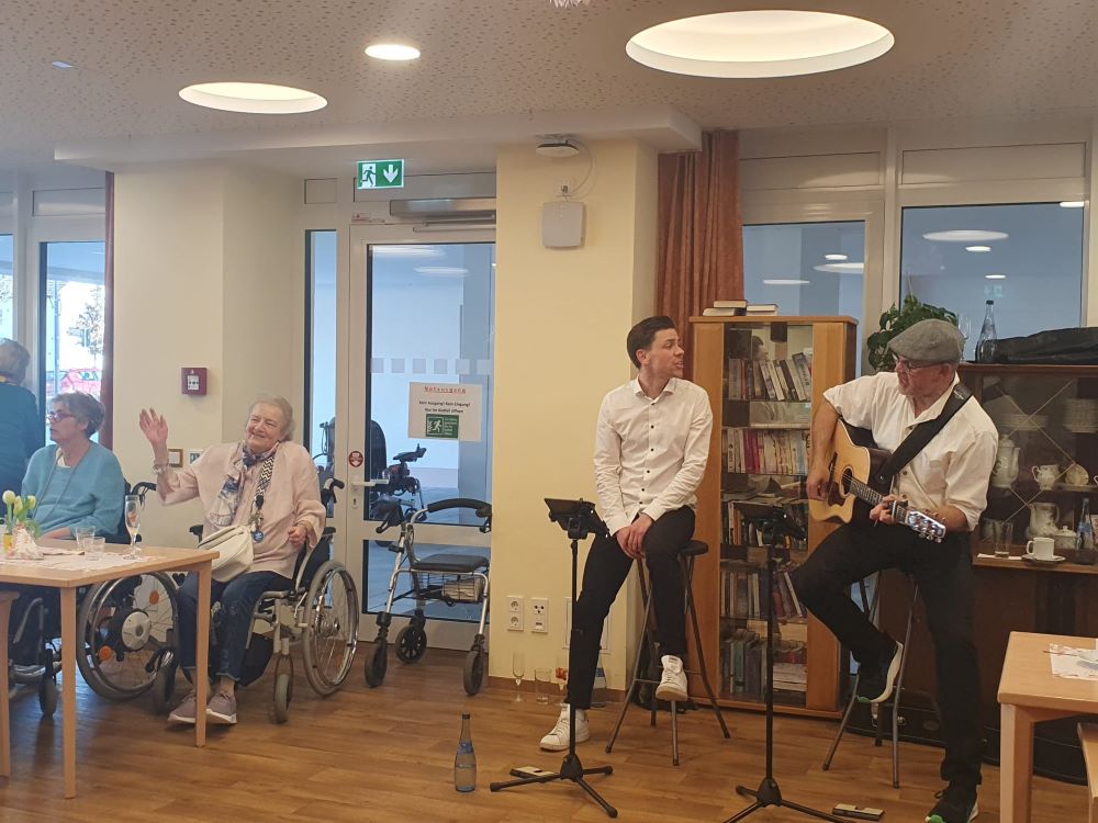 Frühlingsfest im Haus Elfriede 2025
