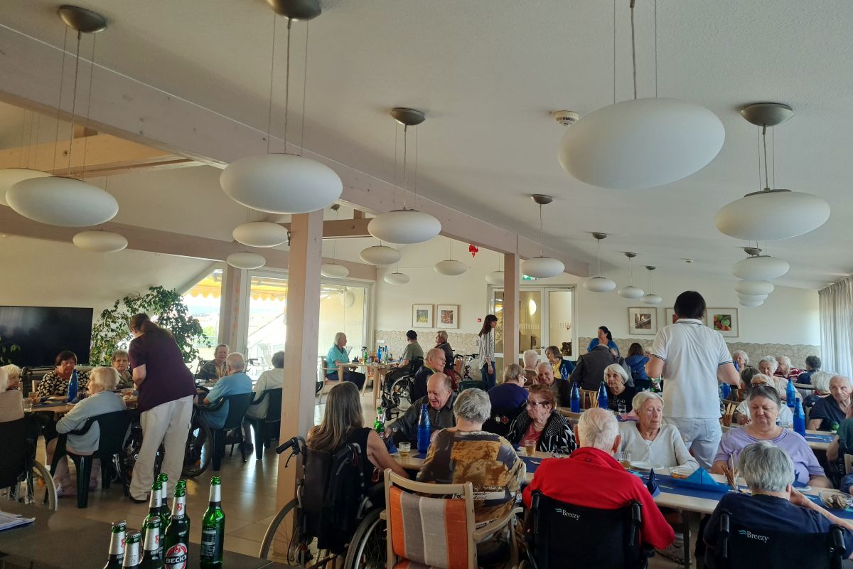 Fröhliches Fischerfest im Haus Maximilian
