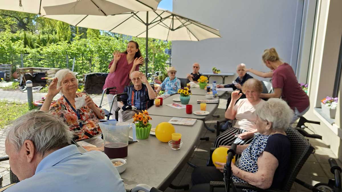 The sun terrace in Bölschestrasse has been opened.