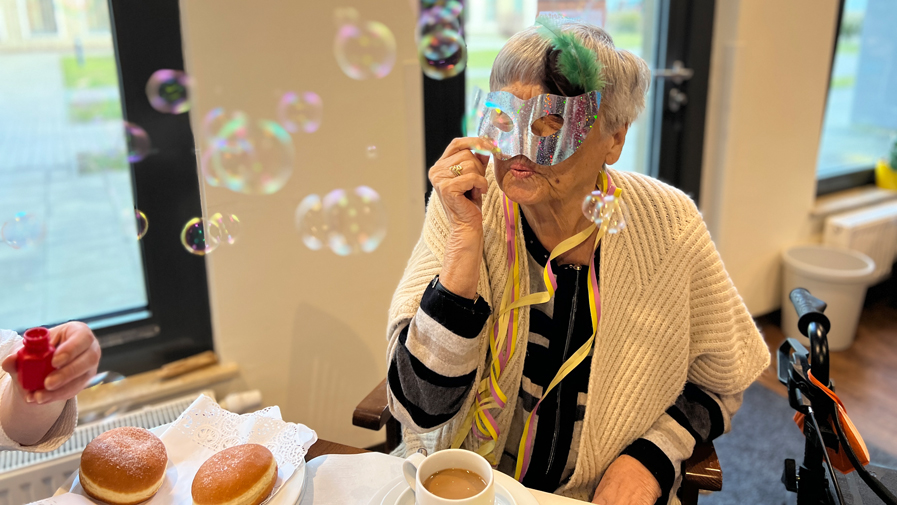 Boe-Fasching-Seniorin-3.jpg