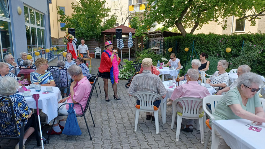 Sommerfest in der Seniorenresidenz Cottbus