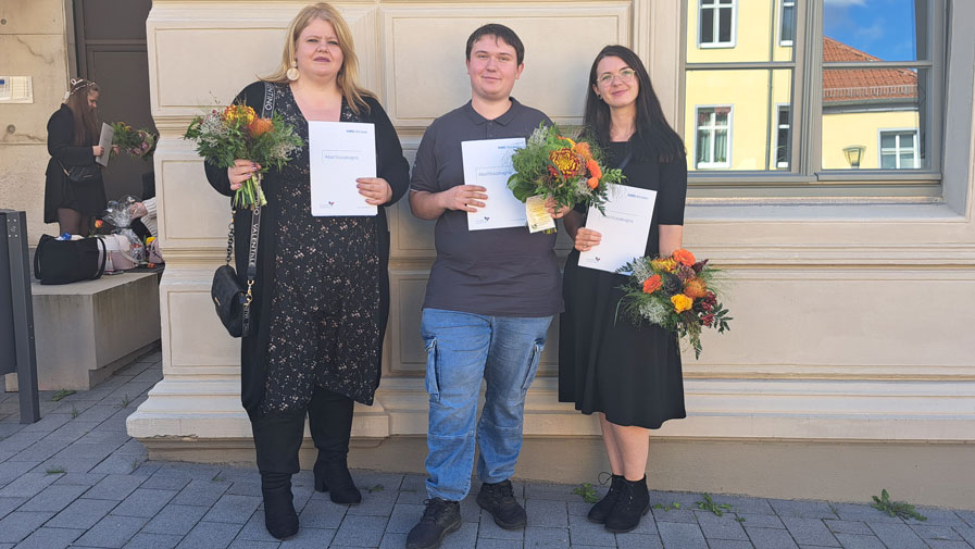 Ausbildung geschafft – Gratulation nach Dahme!