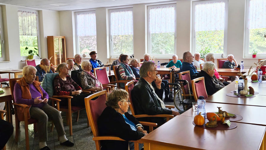 Road safety training in Grebs