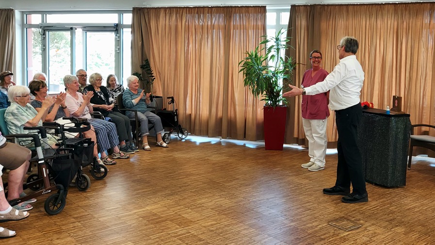 Magician at the Havelpalais