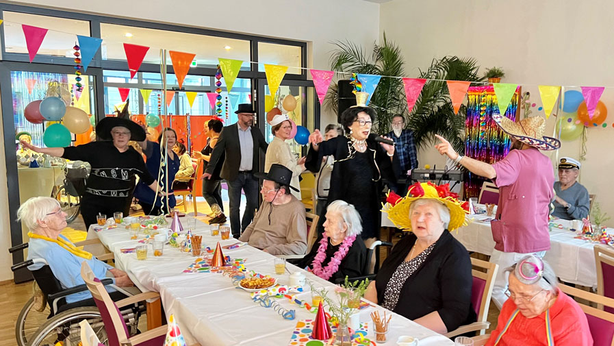 P.Heg-Fasching-3.jpg