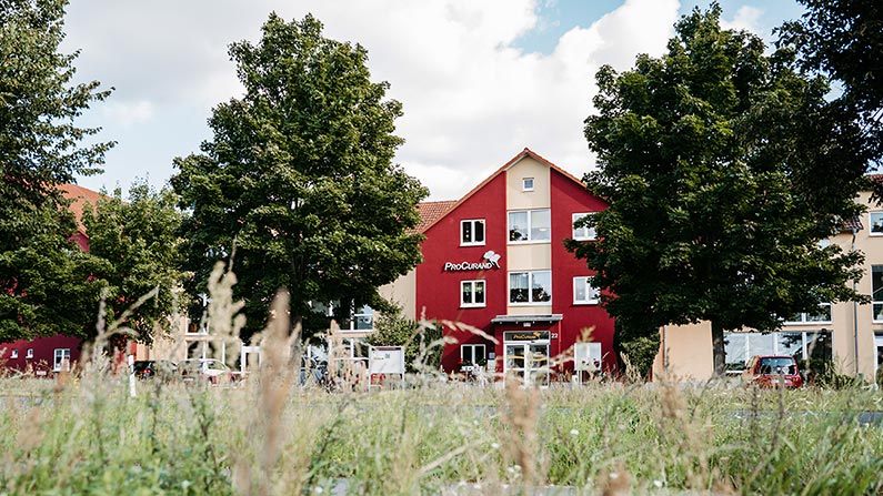 Au&szlig;enansicht der Station&auml;ren Pflege in der Seniorenresidenz Eberswalde in Schorfheide OT Lichterfelde