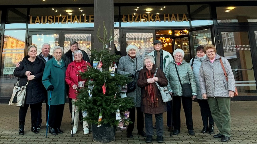 Ausflug zum Weihnachtssingen mit Frank Schöbel