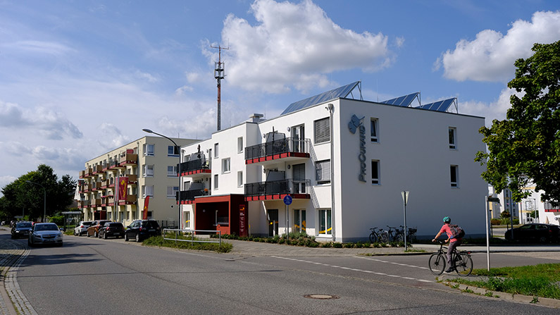 Au&szlig;enansicht des Service-Wohnen Wriezener Stra&szlig;e