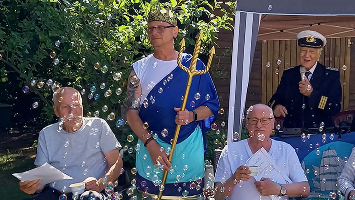 Neptuntaufe der neuen Bewohner*innen